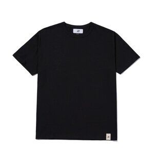 Albino and Preto Black Shirt